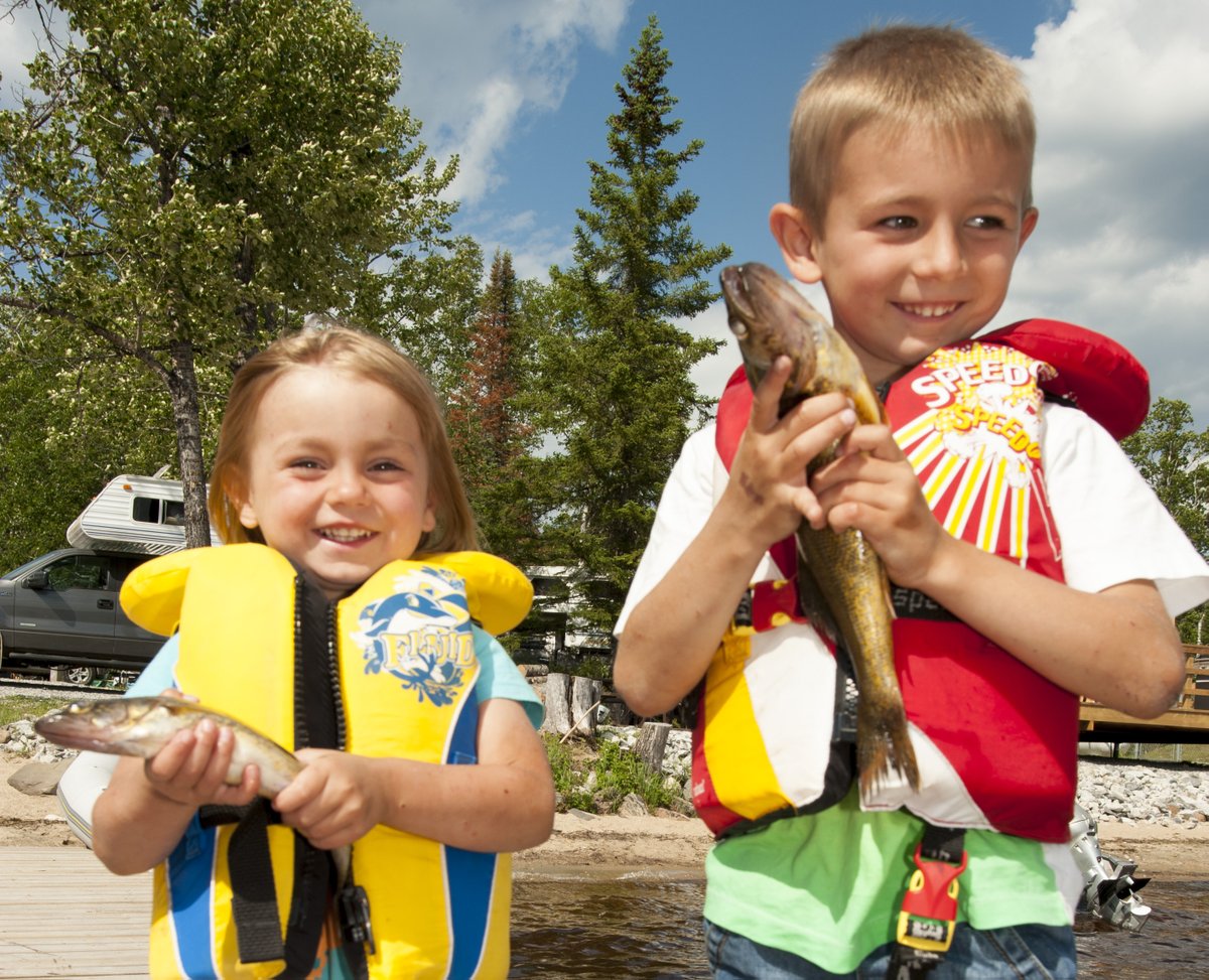 Fushimi Lake Provincial Park is located in the heart of Ontario’s boreal forest - a long way from some parts of Ontario, but worth the visit!

From a big lake jumping with fish to the big night skies filled with stars, here are five reasons to visit:

bit.ly/3xJuGwd