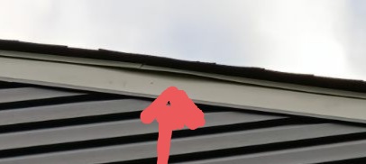 ccappy4real's tweet photo. Shanco shabby siding in Maryland.  Beware! #Shanco #Beware https://t.co/E7DWLcHavZ