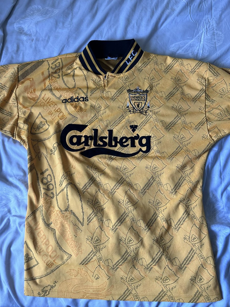 Anyone want this for £50 all in? 
Small hole on the back
Sponsor lifting slightly 
Size XL