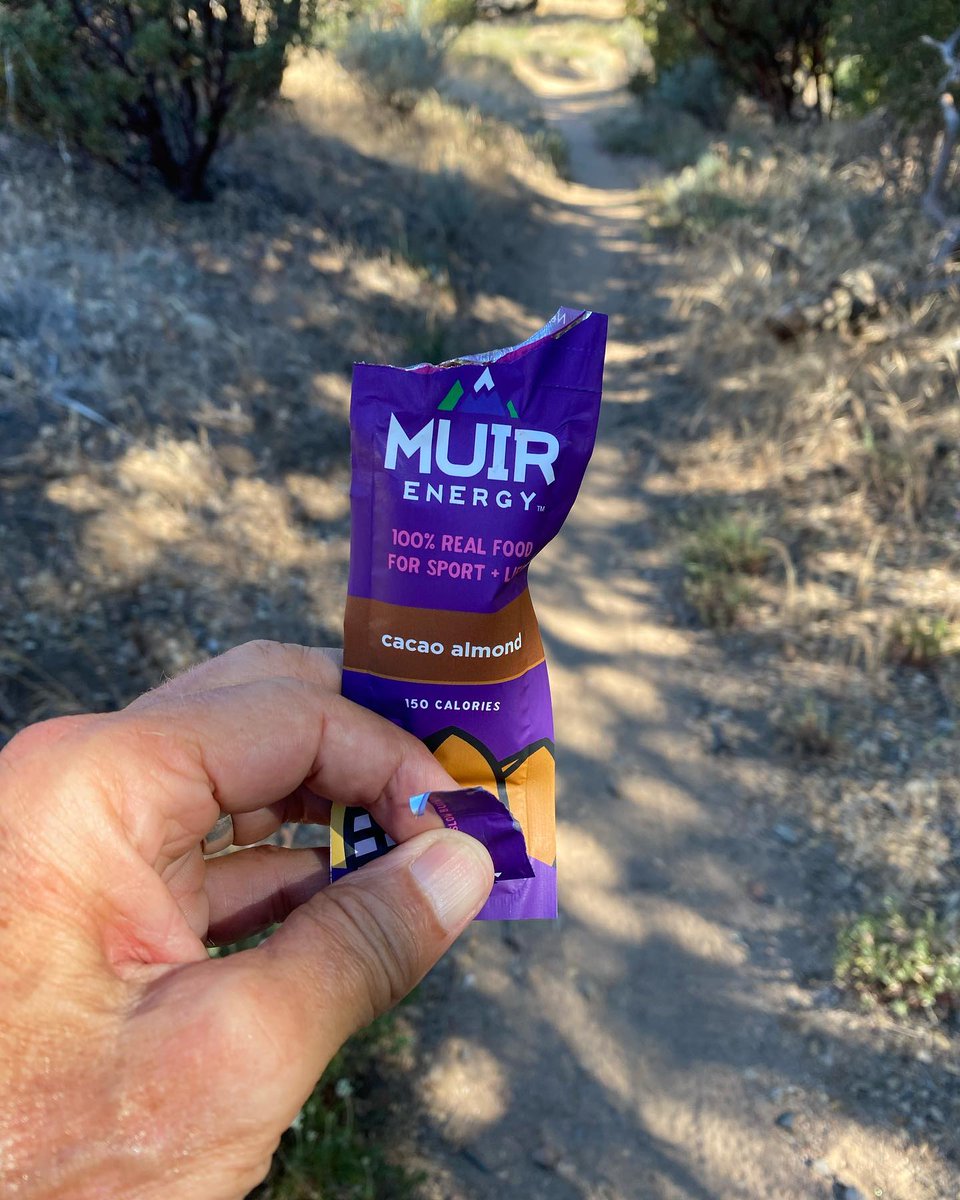 Cacao Almond kinda day🤎 yummm 

Join us: muirenergy.com/products/cacao…

#muirenergy #energygel #foodie