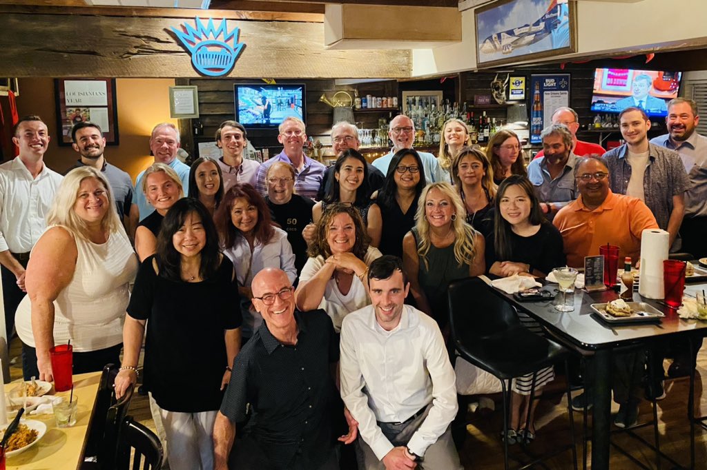 martyhoran144's tweet photo. #IBMz Ecosystem team + #ClesiSeafood = priceless memories!💙😋🦞 #shareNOLA #ibmZsystems #NOLA #BestSeafood #BestTech  #ibm #ibmWSCz @clesis_catering #clesis #neworleansfoodies https://t.co/KMmbByyhiF