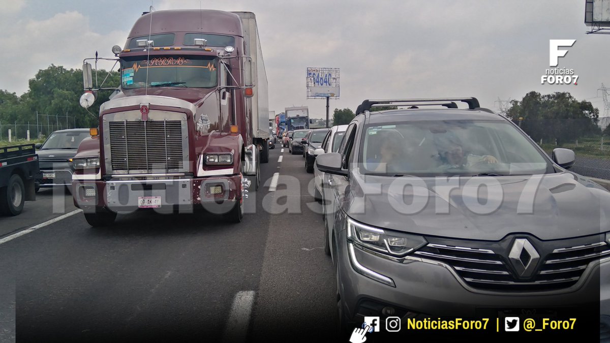 _Foro7's tweet photo. 📌 #AHora | Vecinos de Huitzila, en Tizayuca, bloquean el carril hacia Pachuca de la federal México-Pachuca, en el cruce de Temascalapa.
Tome sus precauciones.
👥 #NoticiasForo7
🗣️ #InformarParaDecidir
♻️ #ComentaYComparte https://t.co/h52n9ncghR