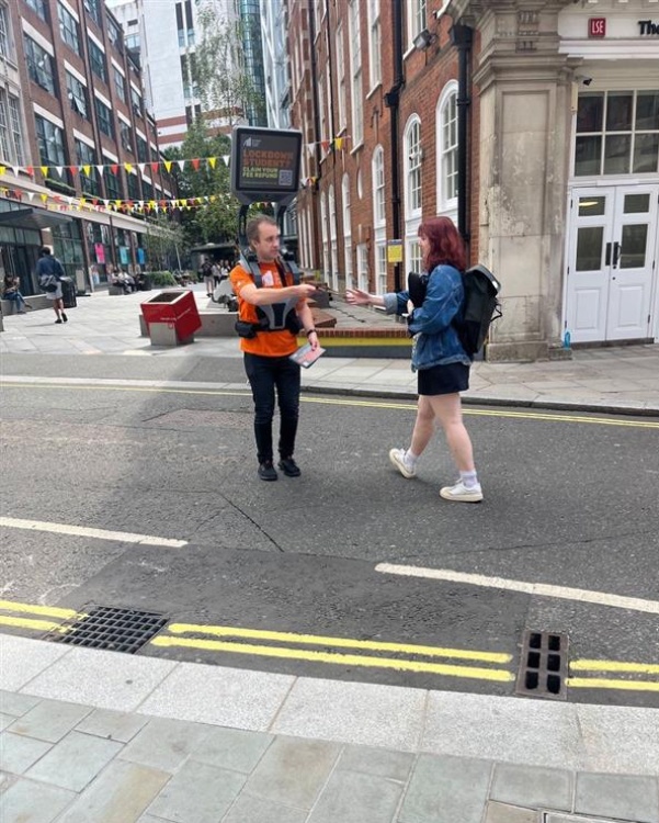 Congratulations LSE graduates, we loved meeting you all on your graduation day!  

#LSE #graduation #classof2023 #grad #gradpics #classofcovid