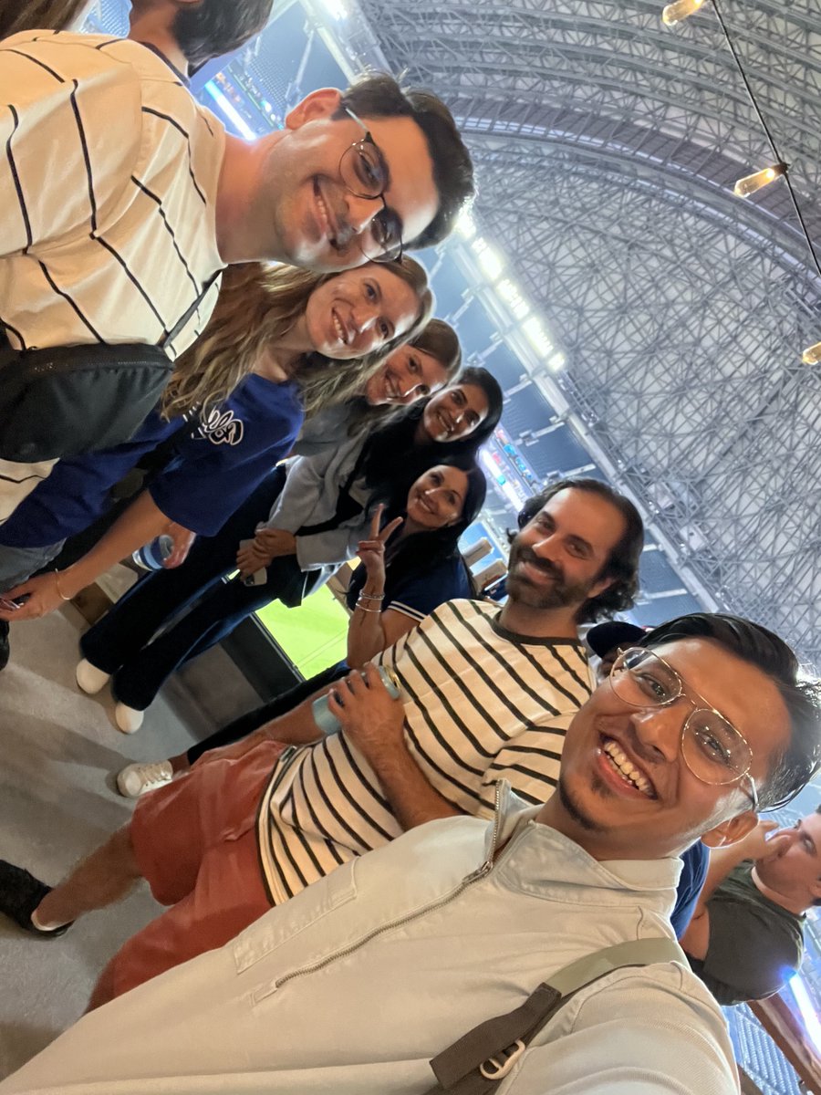 CAD_Micro's tweet photo. The CAD Micro team hit a home run with a Jays win and 50 loonie dogs consumed π
The team spent Tuesday night cheering on our favourite MLB team in their game against the Philadelphia Phillies!
#cadmicro #TeamBondingΒ #GoJaysGo https://t.co/9HxL1TdXgO