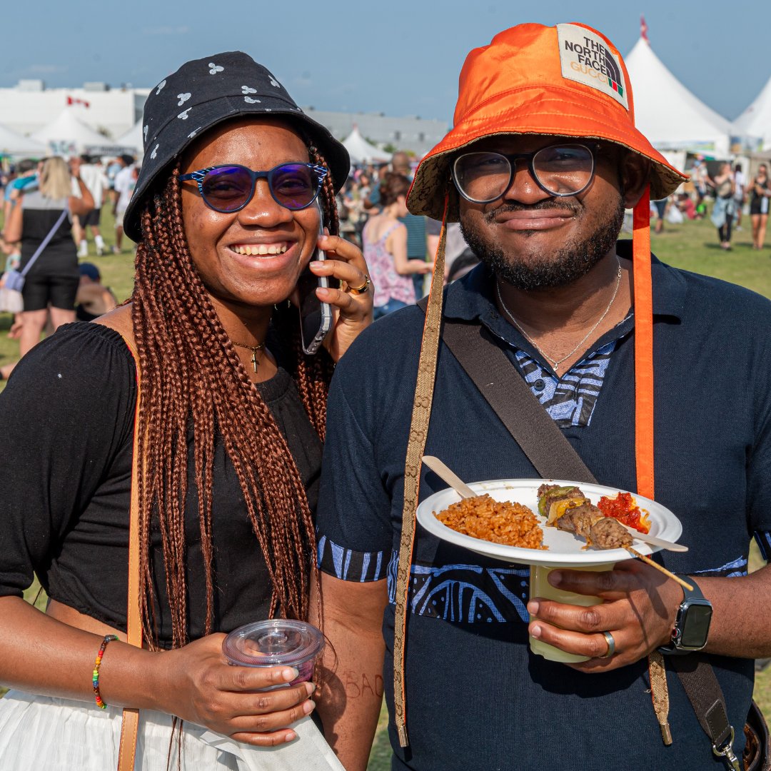 Faces Aglow with Flavorful Delights! Edmonton Heritage Festival is a taste of joy from around the world. Look at the radiant faces relishing global cuisines! Get ready for more delicious memories at #yegheritagefest 2024!