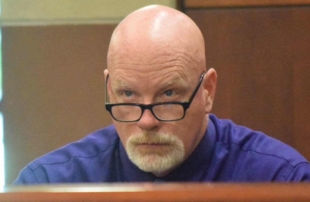 macombdaily's tweet photo. Richmond police chief jailed in case of illegal LEIN use https://t.co/5Iw7z4AQFv https://t.co/VsOOM4HbbB