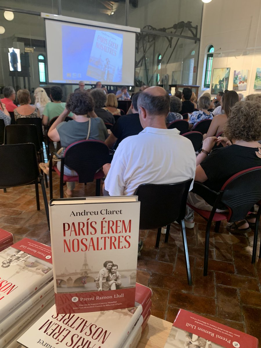 TinterEl's tweet image. Som al Molí de l’oli, gaudint de la presentació de ‘París érem nosaltres’, d’@andreuclaret @columnaedicions