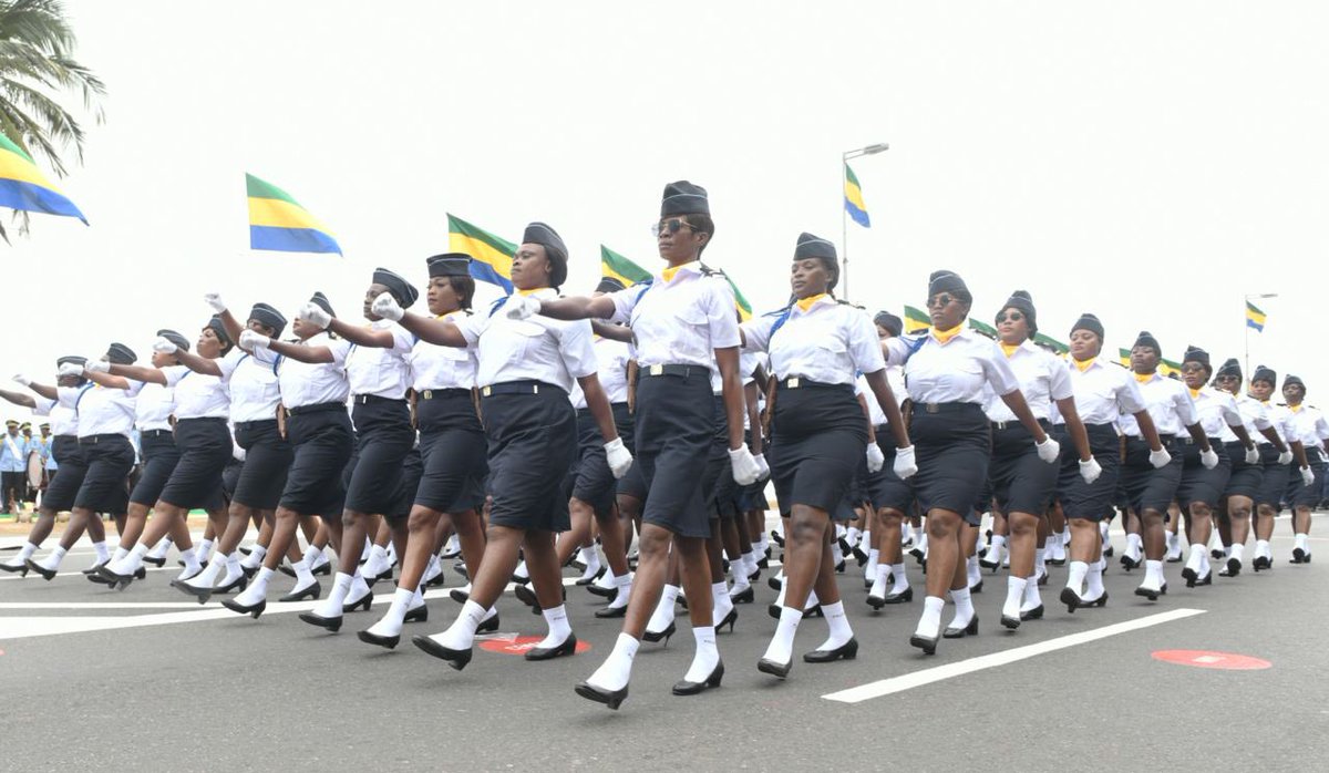 Mon cher Gabon,
Aujourd’hui tu fêtes les 63 ans de ton Indépendance.
Puissions-nous poursuivre le chemin tracé par ceux qui ont fait de toi ce que tu es aujourd'hui.
Et puisses-tu rester le foyer d'amour et d'unité que tu as toujours été.
Je te promets de continuer à chérir tes