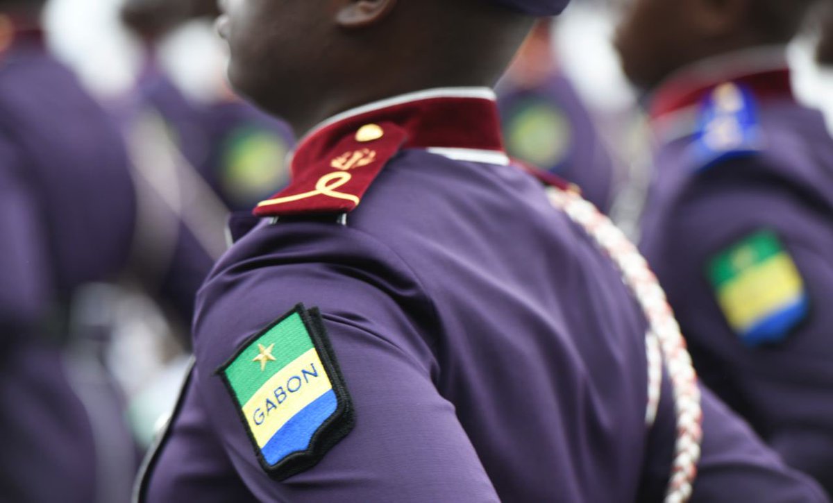 Sylviabongo's tweet photo. Mon cher Gabon,
Aujourd’hui tu fêtes les 63 ans de ton Indépendance.
Puissions-nous poursuivre le chemin tracé par ceux qui ont fait de toi ce que tu es aujourd'hui.
Et puisses-tu rester le foyer d'amour et d'unité que tu as toujours été.
Je te promets de continuer à chérir tes valeurs, à respecter ton héritage et à œuvrer pour un avenir où chaque Gabonais puisse réaliser ses rêves les plus fous.
Bonne fête à toi mon #Gabon que j’aime tant, et joyeuse fête de l'Indépendance à tous les Gabonais… Où que vous soyez.  🇬🇦🫶
•
#17août #Indépendance #VertJauneBleu #Gabon