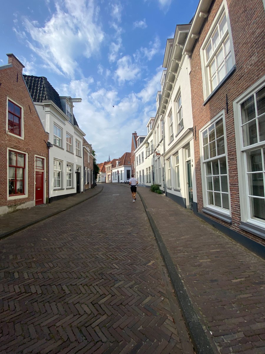 Si esto es una realidad en países avanzados ¿por qué no puede serlo en #Massarrojos? <a href="/AjuntamentVLC/">Ajuntament València</a> <a href="/mjosecatala/">María José Catalá</a> <a href="/MJFSanSegundo/">María José Ferrer San Segundo</a> <a href="/Vicente_Mompo_/">Vicente Mompó Aledo</a> 😊🤷🏻‍♂️🤷🏻‍♀️🤷🏻😊