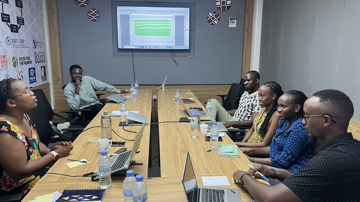 Generation G Rwanda coalition learned about and reflected on the MIYP( Meaningful Youth Participation) tool.

The Rwandan coalition prioritized the issues to work on and came up with solutions.
