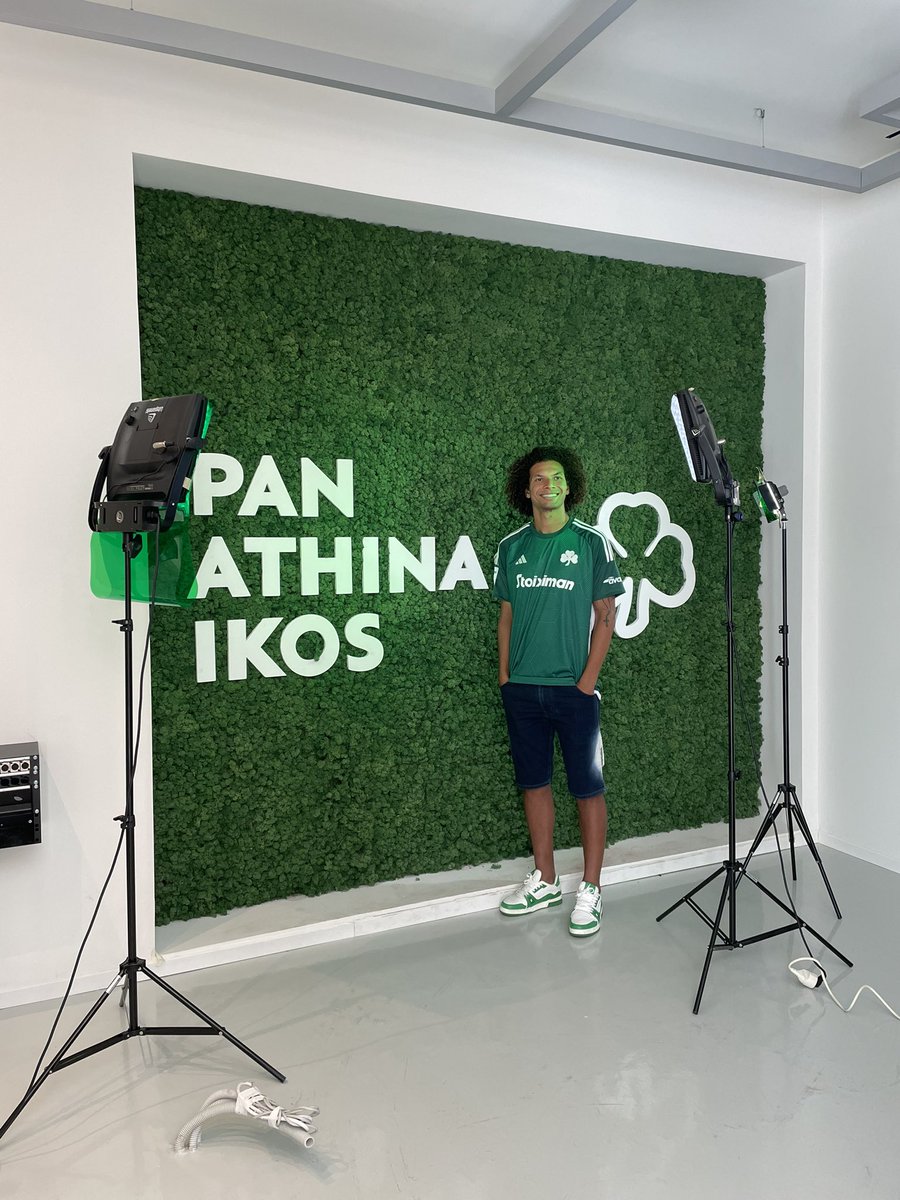 willian arao (@willianarao) on Twitter photo hoje começa um novo capítulo, que Deus me abençoe. Vamos <a href="/paofc_/">Panathinaikos F.C.</a>
today begins a new chapter, God bless me. Let’s go PAO ☘️
Ένα καινούριο κεφάλαιο ξεκινάει, ευχαριστώ τον Θεό για την ευκαιρία που δόθηκε να παίξω σε αυτόν τον μεγάλο σύλλογο!
ΠΑΜΕ ΠΑΟ☘️ hoje começa um novo capítulo, que Deus me abençoe. Vamos <a href="/paofc_/">Panathinaikos F.C.</a>
today begins a new chapter, God bless me. Let’s go PAO ☘️
Ένα καινούριο κεφάλαιο ξεκινάει, ευχαριστώ τον Θεό για την ευκαιρία που δόθηκε να παίξω σε αυτόν τον μεγάλο σύλλογο!
ΠΑΜΕ ΠΑΟ☘️