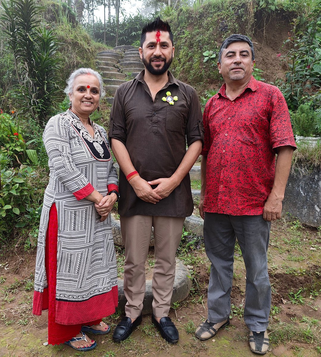 kedar_sharmaa's tweet photo. अतिथि देवो भव: https://t.co/eEiqoVU87a
