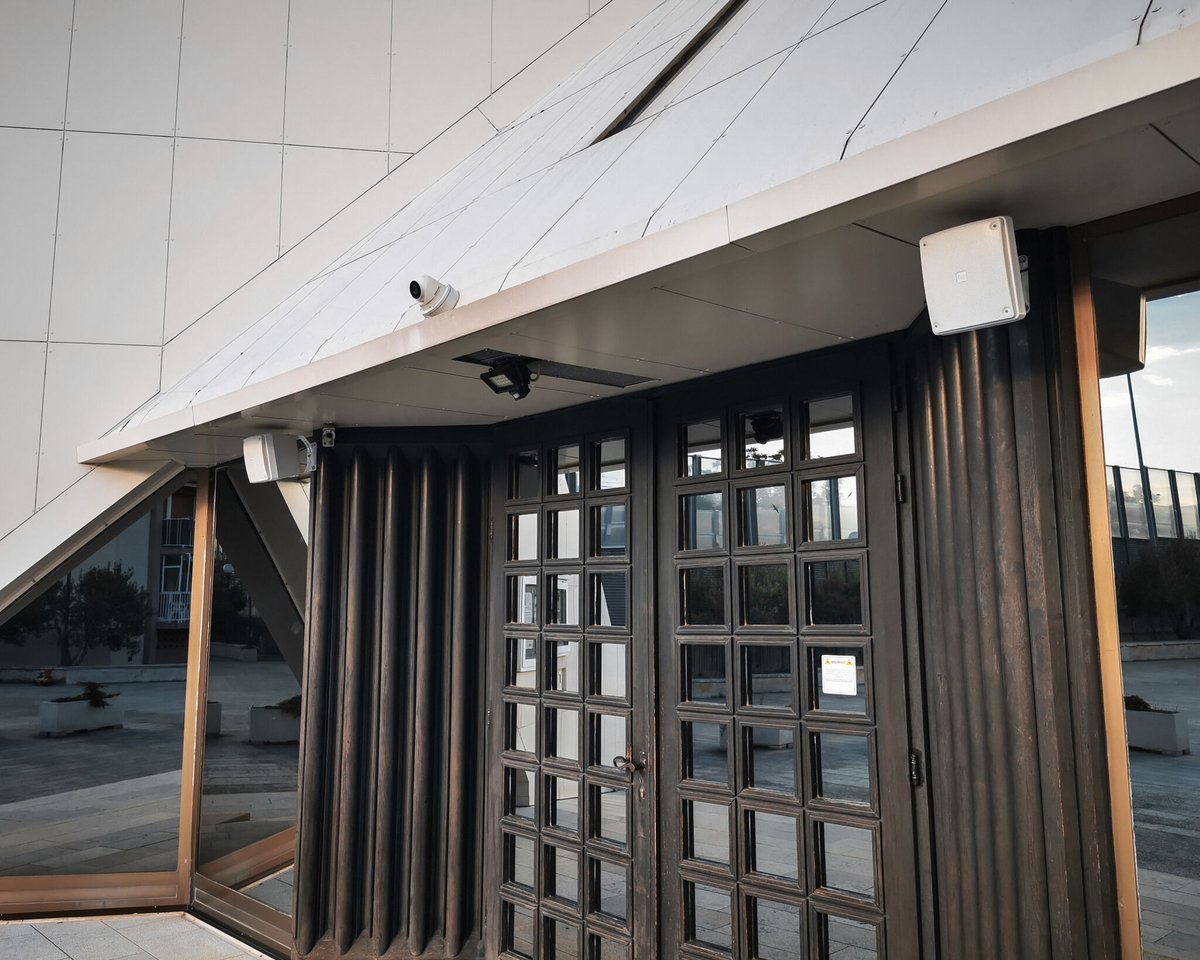 rcf_audio's tweet photo. The Church of St. Nikola Tavelić- in Rijeka, Croatia, has installed a new RCF sound system, replacing the previous system.
-
To improve sound coverage and speech intelligibility, @lavprojekt proposed installing RCF high-intelligibility speakers.
-
-
#RCFaudio #ExperienceRC https://t.co/5GtvIouUEs
