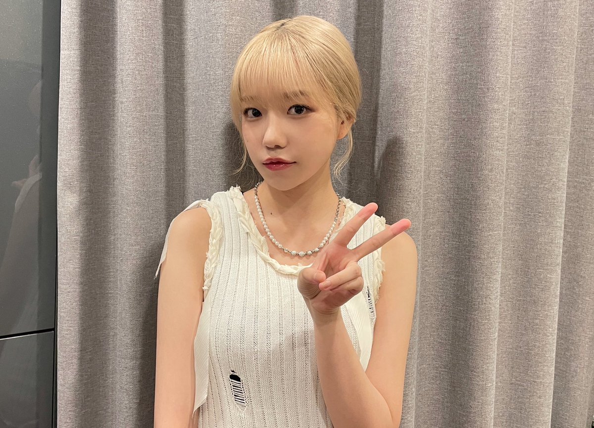 JOYURI_offcl's tweet photo. [#유리스팟] 2023.08.17 Today 쪼율☺

#조유리 #JOYURI #チョユリ
#조유리_TAXI
#조유리_TAXI_타고_직진🚕 https://t.co/lW7ix1FgBg