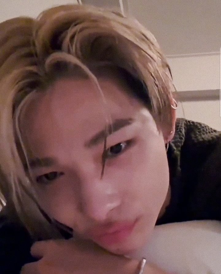 NI_KISTUDIO's tweet photo. such a cutie #NI_KI #니키 https://t.co/WWgwNkmp9p