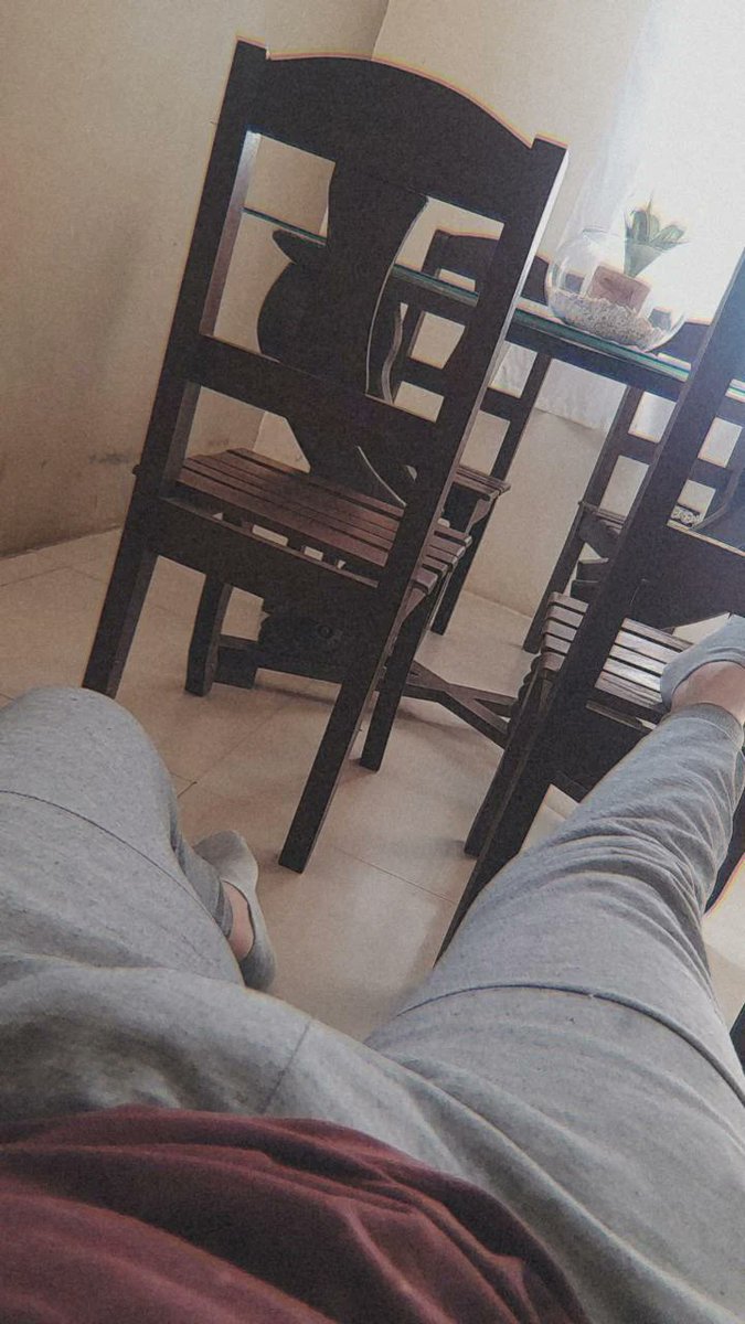 memogang06's tweet photo. Relax ⚡️⚡️⚡️‼️💯🖤😈

#x #Miercoles https://t.co/9fGnjDy7Wr