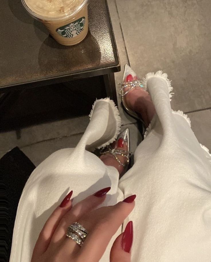 اسيل tweet media