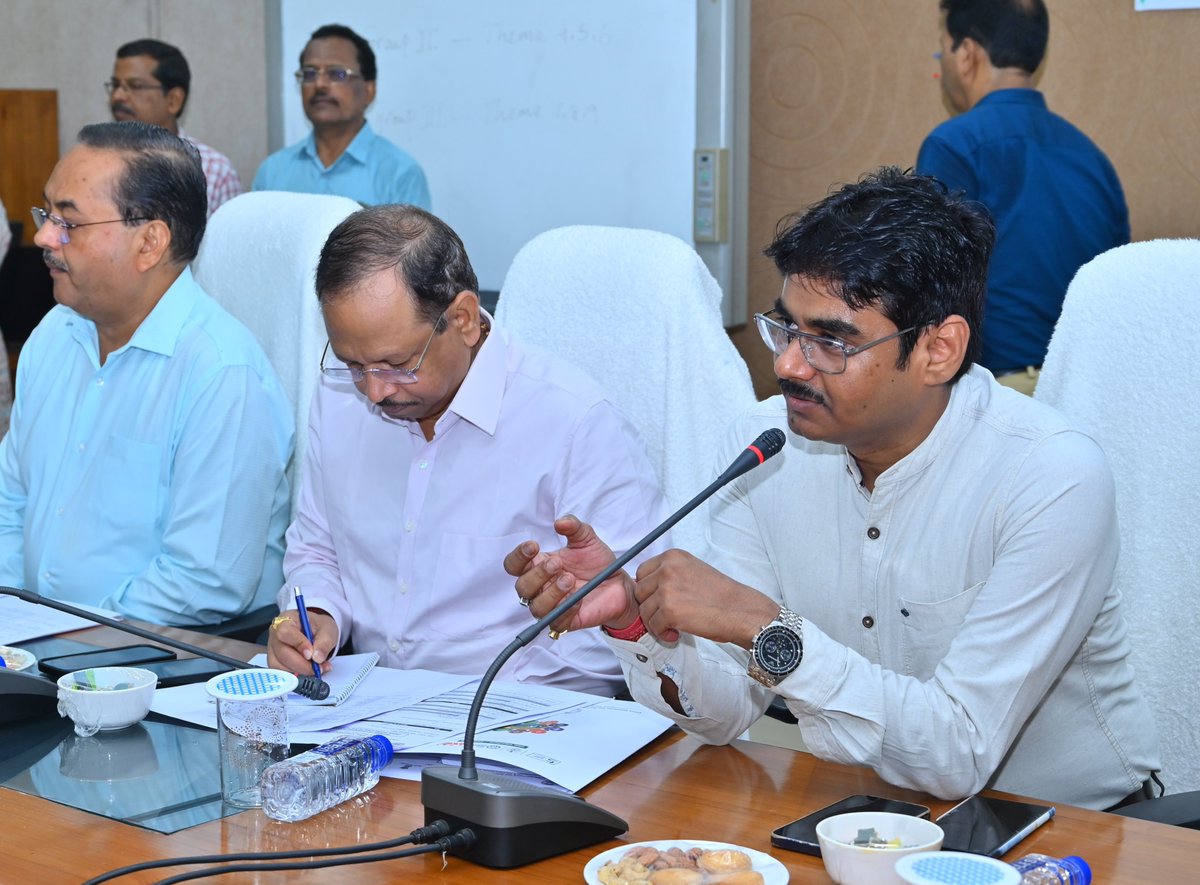 sird_pr_odisha's tweet photo. The Trg. on Leadership Module under ABP has been inaugurated at #SIRDPR by #Chief Secretary, #Govt of Odisha on 17th Aug 2023 with 108 participants from 9 Blocks. CS stressed upon #Collaboration, #Convergence, #Competition along with #wholeofGovtwholeofsocietyapproaches https://t.co/lOstuD0qKl