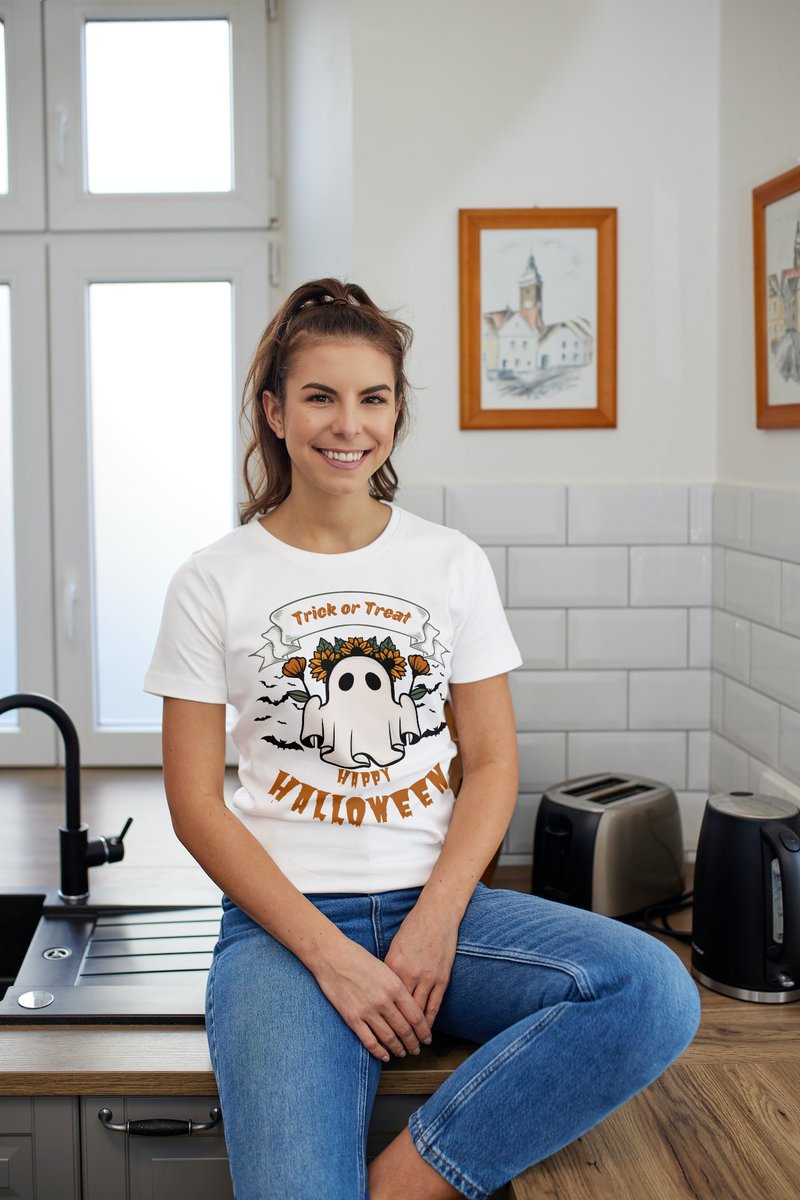 Mahefoozur11052's tweet image. Halloween spooky cute trick or treat  zazzle.com/halloween_spoo… via @zazzle 
#halloweenspirit #halloweentutorial #halloweenready #HalloweenInspo #halloweencake #halloweenseason #halloweenbaby #halloweentheme #halloweeneveryday #halloweentown #halloweenmakeuptutorial