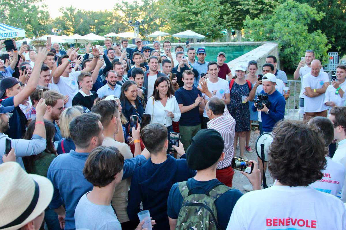Reconquete_off's tweet photo. 📸 Revivez en images la première édition des Universités d’été de Reconquête.

✅ Inscrivez-vous dès maintenant pour la deuxième édition et participez à un week-end convivial mais aussi de formation : https://t.co/wmx6avbffj

#UDTReconquête https://t.co/11Zgoe7z9J