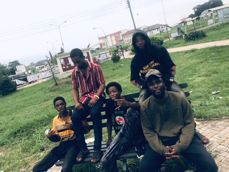 c5_geng's tweet photo. MEET DE GENG 🔥✅ https://t.co/q59cUKRhaa