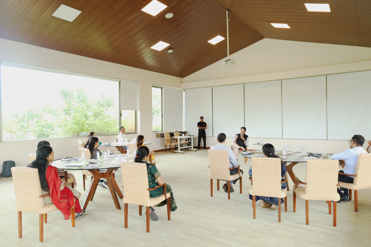 Kautilya Leadership Centre tweet media