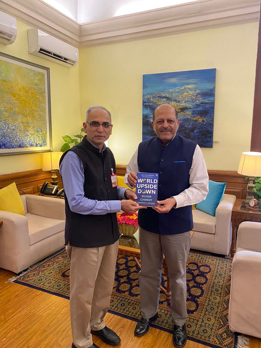 It was a pleasure to meet the Foreign Secretary of India Shri Vinay Mohan Kwatra @AmbVMKwatra and to present him a copy of my book 'World Upside Down: India Recalibrates Its Geopolitics' published by @HarperCollinsIN Foreword by EAM @DrSJaishankar