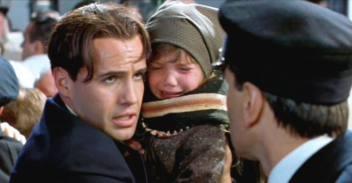 ShooterMcGavin's tweet image. Undeserved Villain Rap:

Cal

- Pays for Rose and and her moms passage on the Titanic
- Knew Rose’s family was on the brink of poverty and did her a favor by marrying her
- Gifted Rose a $350 million dollar necklace
- Never cheated on Rose. Meanwhile she was banging Jack in a…