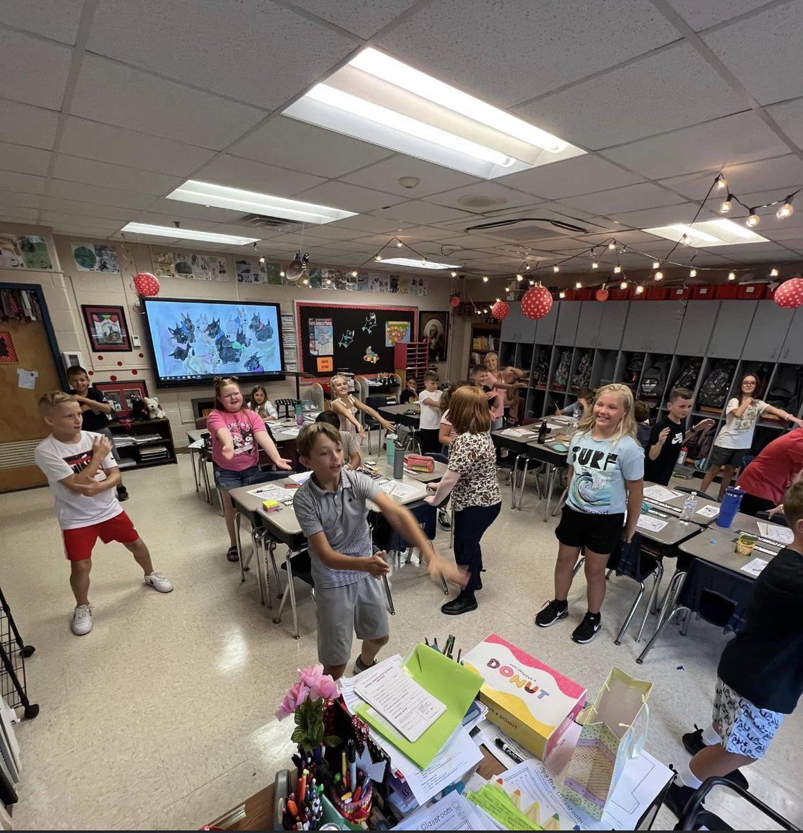 russellind's tweet photo. 5th grade FUN! Mrs. Roark’s class doing the Macarena for the first day of school 🪩 https://t.co/fmTI0pnO8y