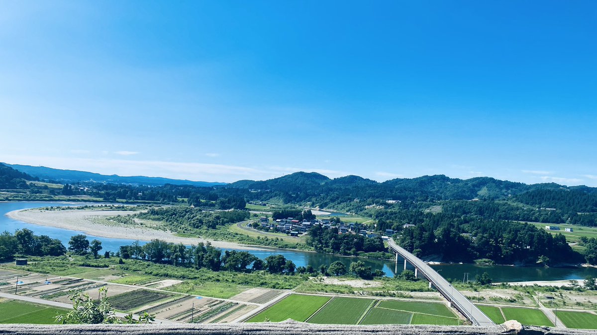 CameraMog's tweet photo. どこにも行けてないので昨年の夏の写真でも📸

#風景
#カメラ女子 
#カメラ初心者 https://t.co/QZWWnjMcsB