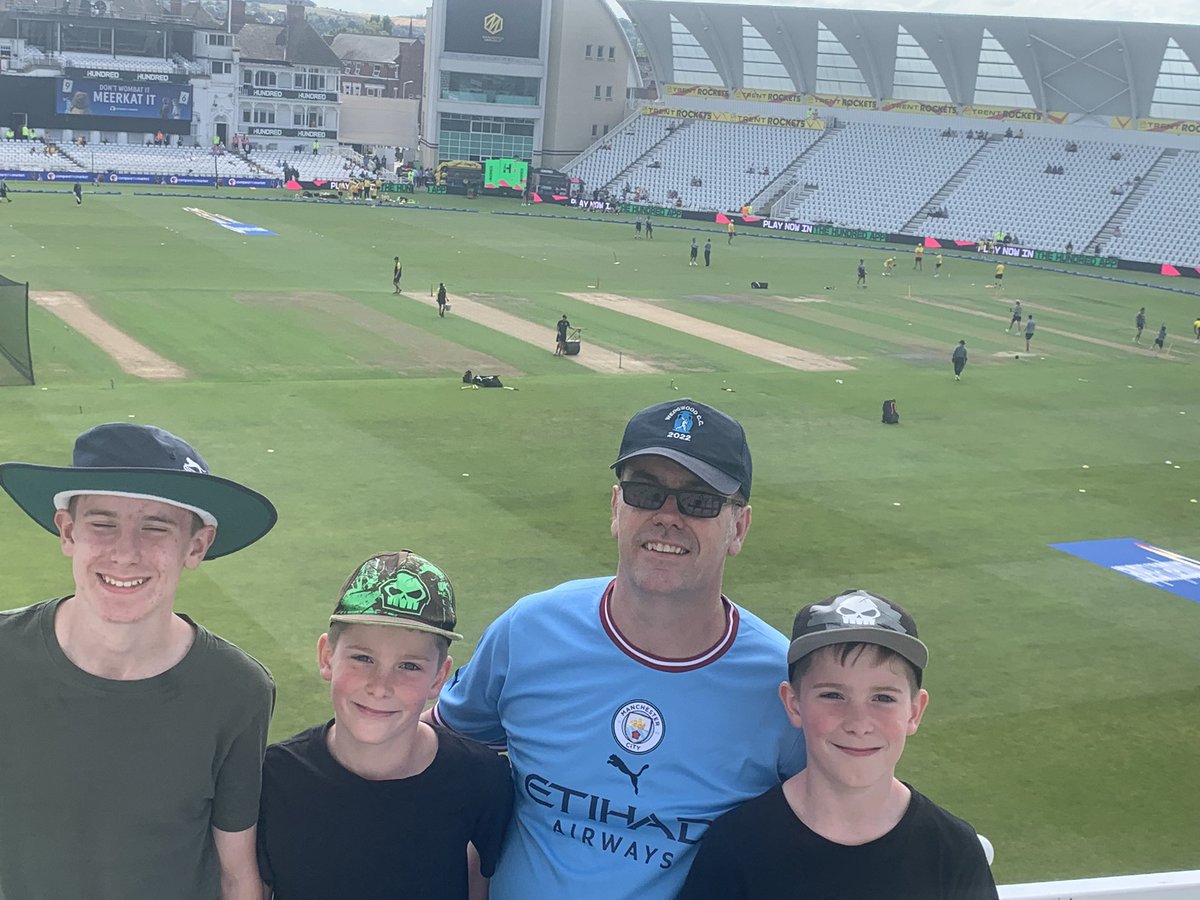 Stefan Park tweet media