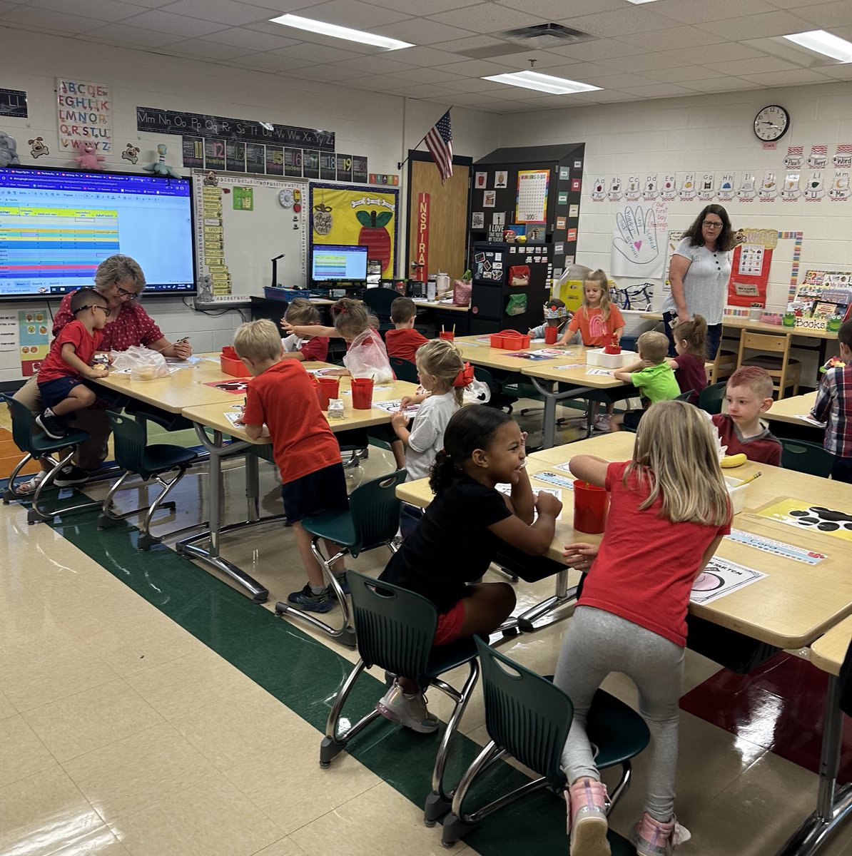 Barbara M. Wickham (@bmwbarbieva) on Twitter photo Wow! The kindergarten students <a href="/EMESMustangs/">EastMont Elementary</a> are doing such a great job learning classroom routines! #mcps_va Wow! The kindergarten students <a href="/EMESMustangs/">EastMont Elementary</a> are doing such a great job learning classroom routines! #mcps_va