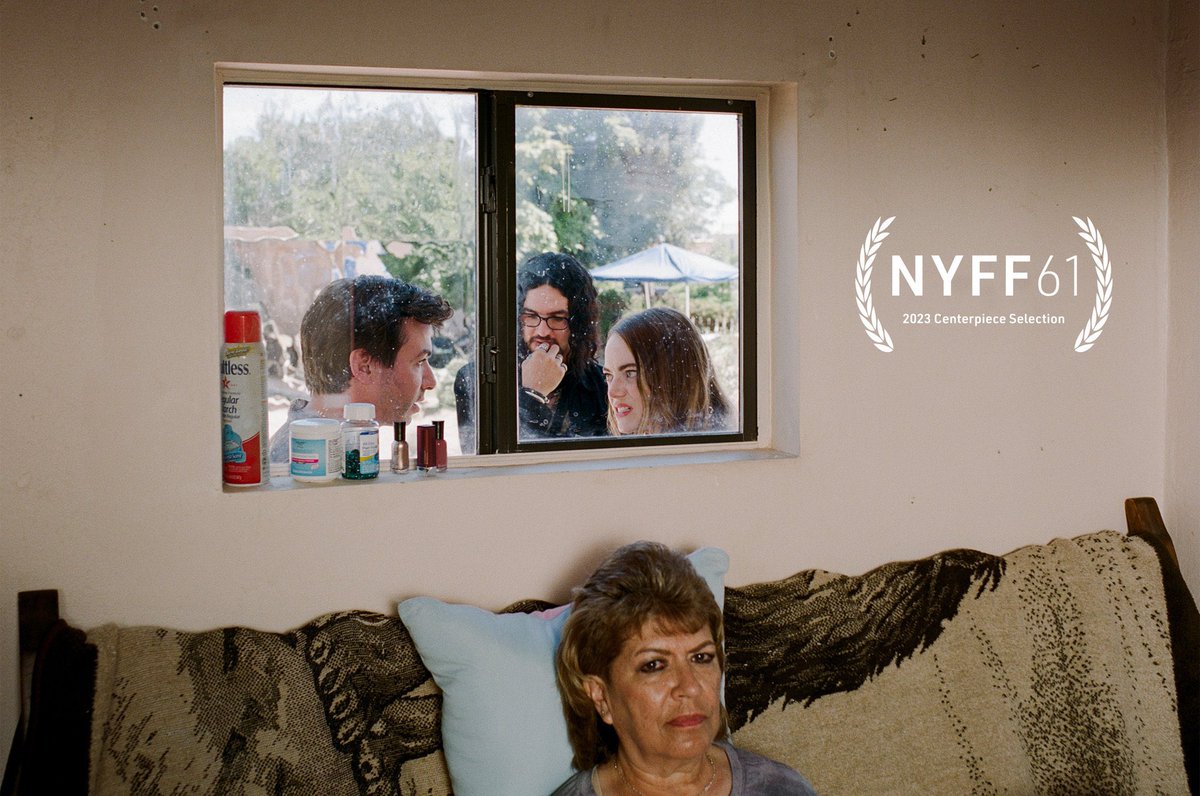 ProjBigScreen's tweet image. First look at Nathan Fielder’s THE CURSE starring Emma Stone, Nathan Fielder, and Benny Safdie released

The series will premiere at #NYFF followed by its release on Showtime.