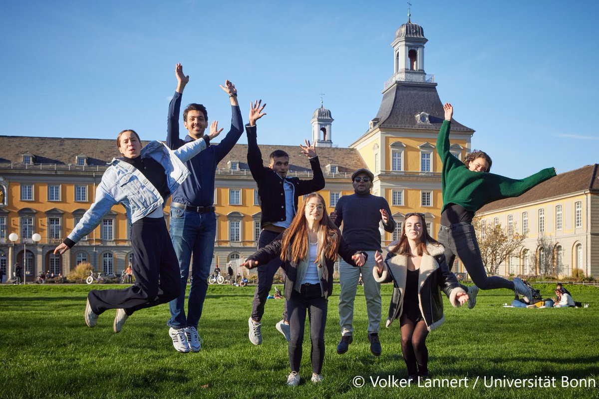#ShanghaiRanking: The University of Bonn taking 67th place in the list of the world’s leading universities and thus moved up nine slots since last year´s ranking list. Also, it has ranked as one of Germany’s top four universities. ➡Read more: uni-bonn.de/en/news/143-20…