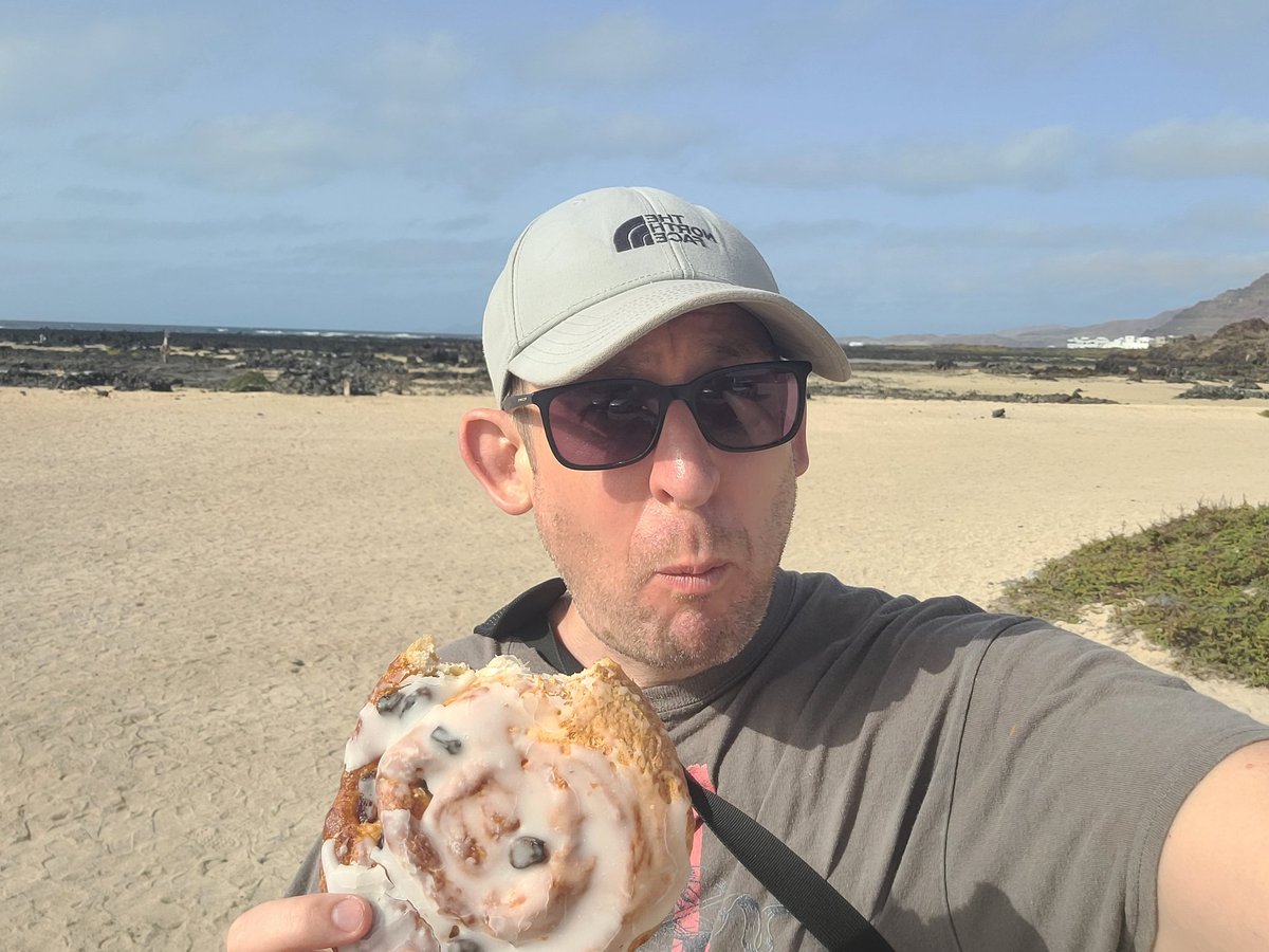 Rob Hobson tweet media