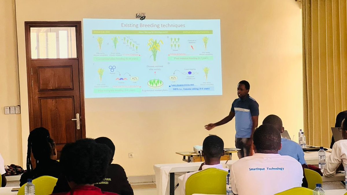EricRukebesha's tweet image. Insightful workshop where we are diving into the world of biotech and discuss the hurdles it faces.  
#BiotechWorkshop #ScienceDiscussion
Discussion led by @Pacifiquens from @OfabRwanda and @ScienceAlly