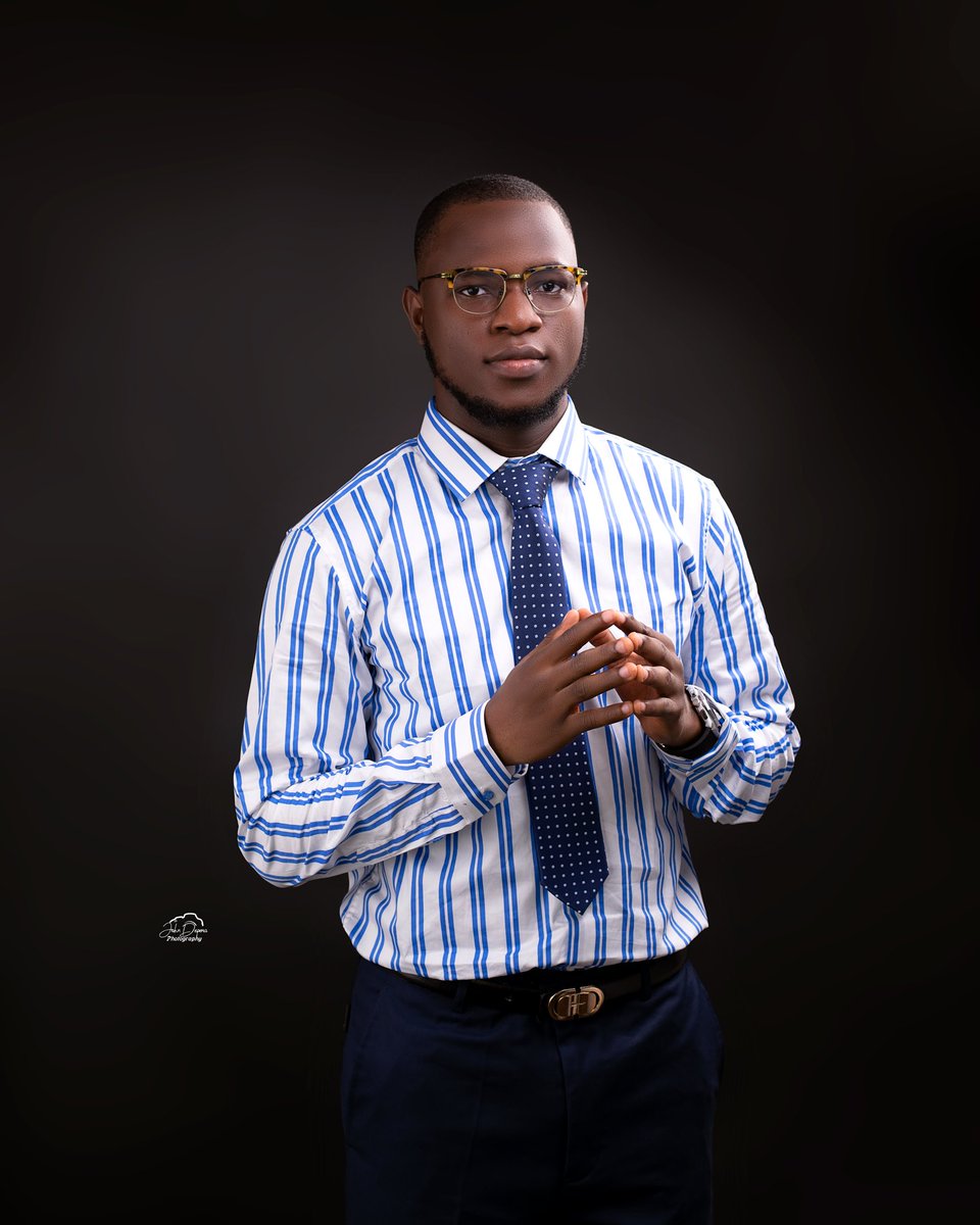 KunleAyeleru's tweet photo. Alhamduliliah. Proud graduate of Federal University of Agriculture, Abeokuta! The journey was worth every moment π¨π½βππ #FUNAAB30thConvocation https://t.co/akAnLE5wPE