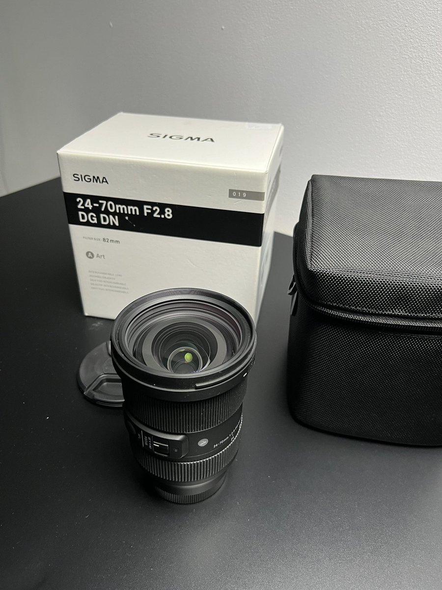 Lo estoy vendiendo, por si interesa a alguien. Sigma 24-70 f2.8 para montura L