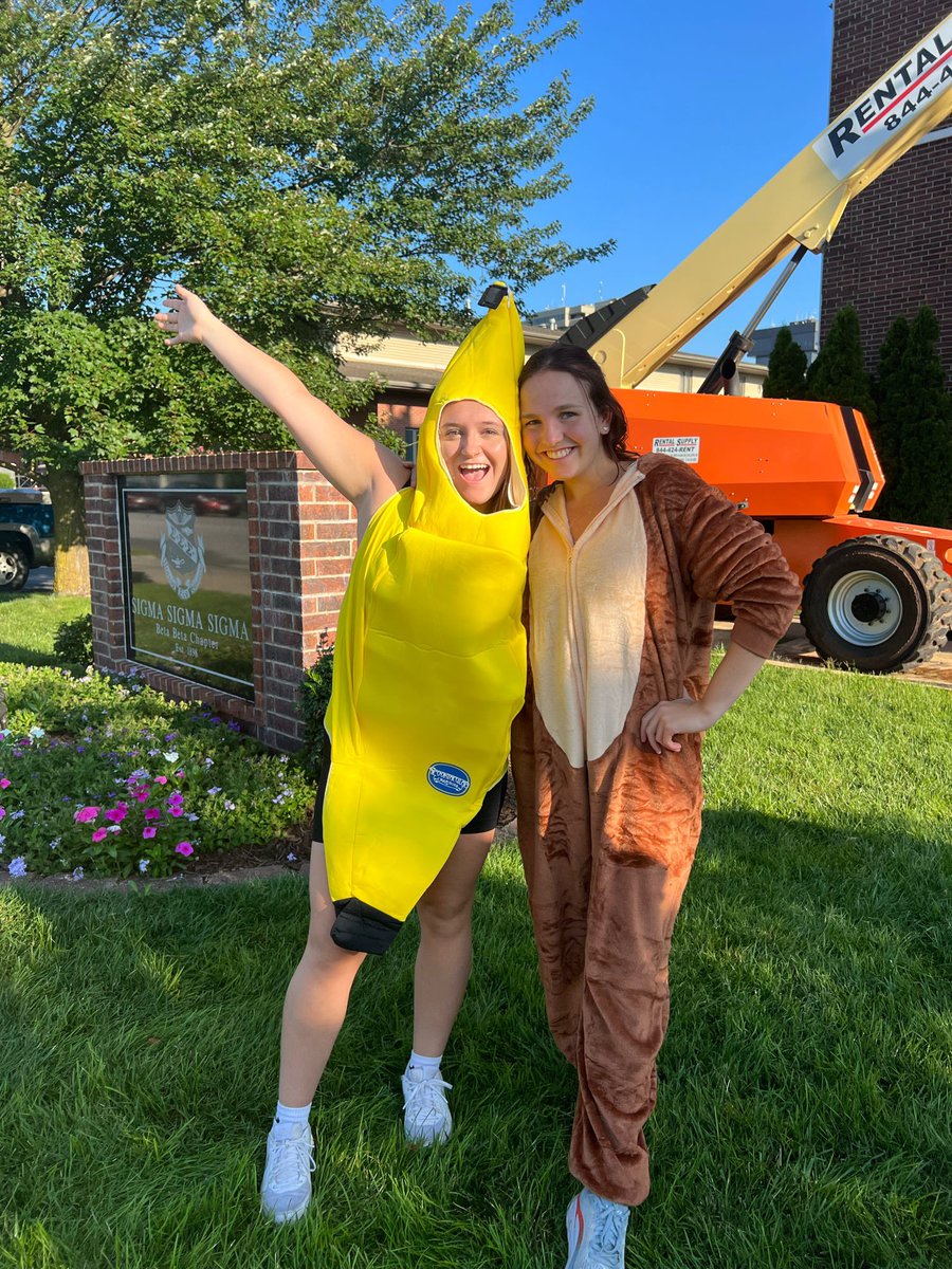 WORK WEEK DAY 3
Welcome to the jungle!!🐆🦓 Super excited to meet PC ‘23