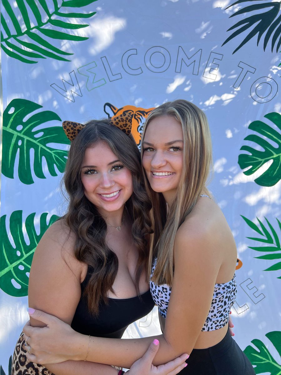 MoStateTriSigma's tweet image. WORK WEEK DAY 3
Welcome to the jungle!!🐆🦓 Super excited to meet PC ‘23