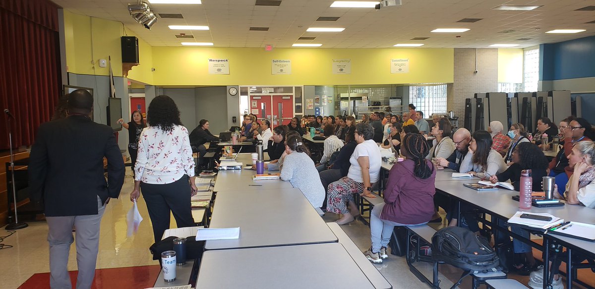 The leadership team setting the expectations for the 23-24 school year starting with DAY 1!  We are going for the gold! <a href="/OlindaRam6/">Dr. Olinda R.</a> <a href="/JohnMastillo/">John Mastillo</a> <a href="/LRAhumada6/">LRAhumada6</a> @<a href="/MEMoore_Brown/">Mellody Moore-Brown</a> <a href="/JerryDimandja/">Jerry Dimandja</a> <a href="/gittenssm/">Stephen Gittens</a> @DrLauraStoutPMP <a href="/HISD_West/">🚨 This page is no longer active! 🚨</a>