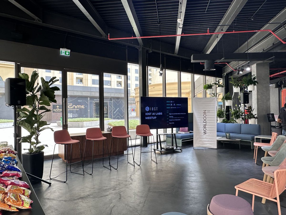 BitunixOfficial's tweet photo. ➡️ Wrapped up an amazing experience at the IOST AI LABS Event in Dubai!
➡️ Grateful to @cypher_capital, @IOST_Official, and industry leaders for the wonderful insights.
➡️The future of blockchain tech looks brighter than ever! 👏
#bitunix #iostevent #cyphercapital https://t.co/AmMhONKp87