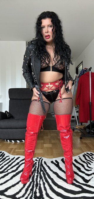 Missa inte allt p&aring; mina sidor .  Glamour , nudes , teasing, sex videos mm . Allt f&ouml;r enbart m&aring;nadspriset