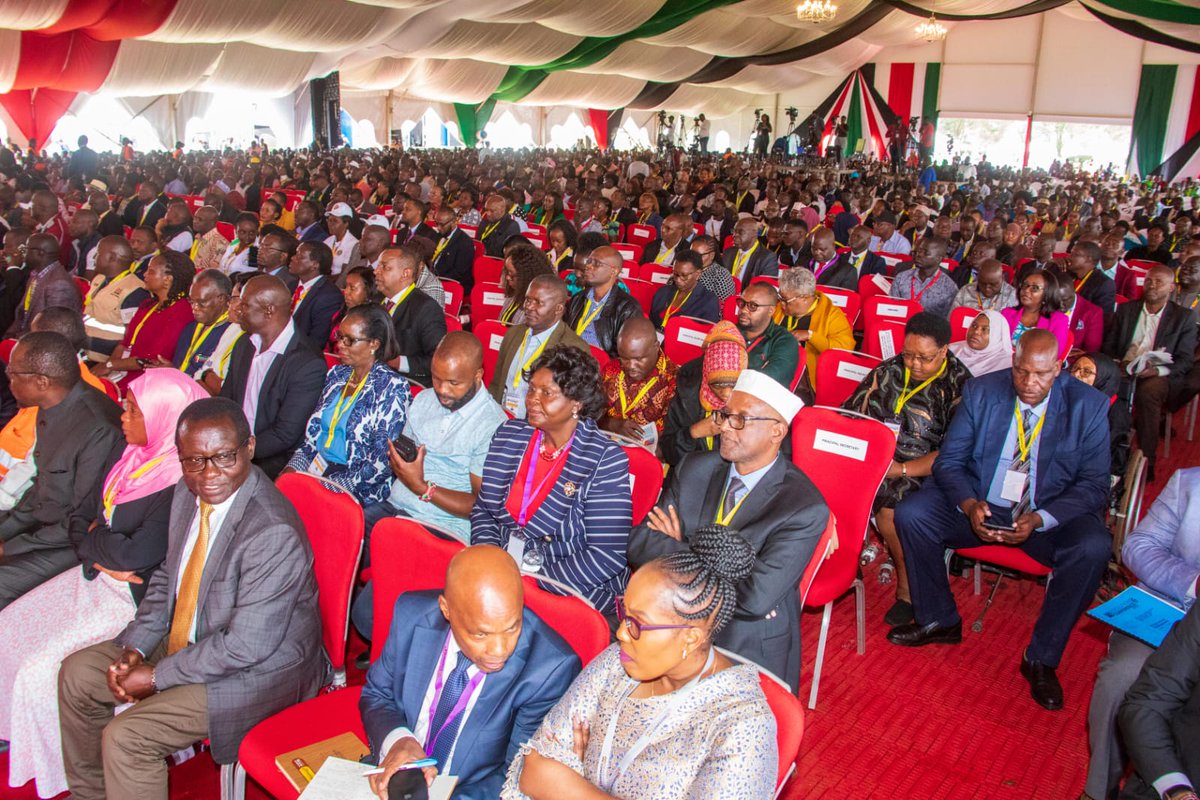 RailaOdinga's tweet image. County Governments must foster job creation, support entrepreneurship, and expand the youth job market, enhancing revenue sources.
Allocating a portion of their revenue to cash transfer programs can offer vital support to vulnerable communities. #DevolutionConference2023 2/2