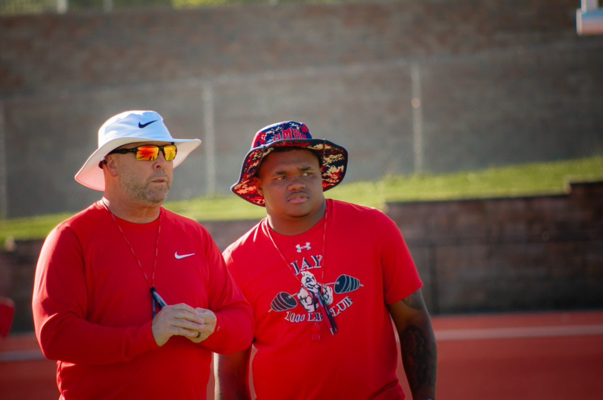 From coaching me to now coaching together @damon_dwells , Once A Jay Always A Jay 🖤❤️. @jay_football