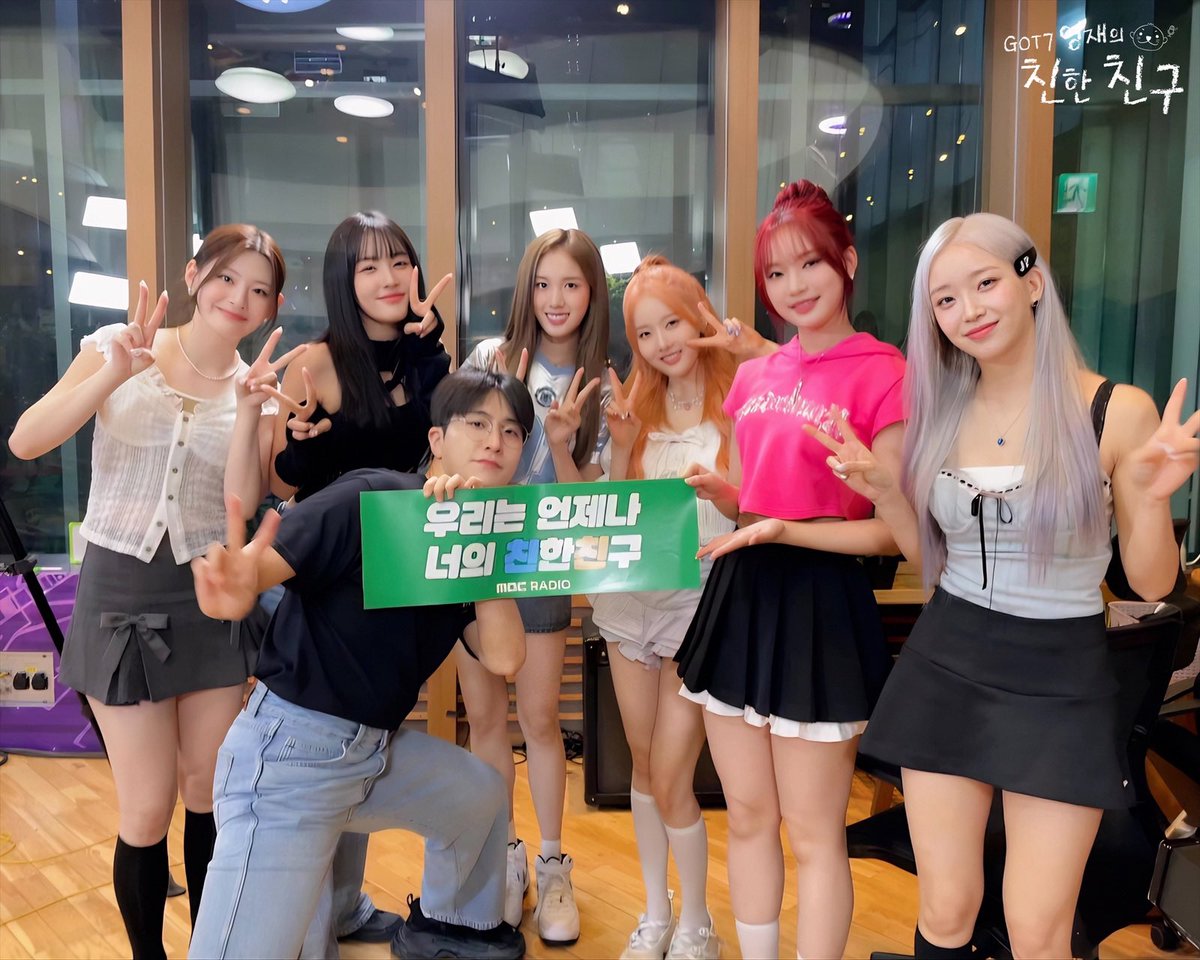 mbcbf_ever's tweet photo. 🦦친친🦦
#스테이씨 #STAYC

라이브 두 곡이나 들려준 짱테이씨!
이번 활동 첫 라디오가 친친이라니...🥹🫶
#사랑해요 #냅다고백

#MBC #RADIO #GOT7영재의친한친구 #친한친구 #친친 #달친친 #달디 #GOT7 #갓세븐 #영재 #YOUNGJAE https://t.co/WiyShQQv1B