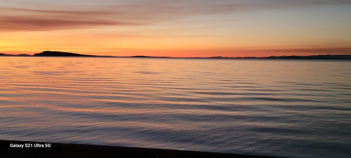 If it's beautiful sunsets you crave. We have some pretty nice ones on #vancouverisland!