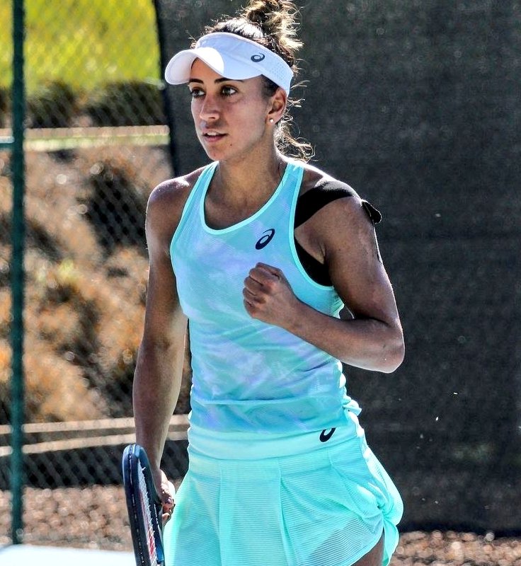 TTForgtr's tweet photo. 🇹🇷 @CaglaBuyukakcay Polonya'da düzenlenen W40 Wroclaw Open turnuvasında 🇬🇷 Martha Matoula'yı 6-1, 6-7, 6-3 yenerek çeyrek finale yükseldi 💪🏼 https://t.co/ZzLh9NGxKT