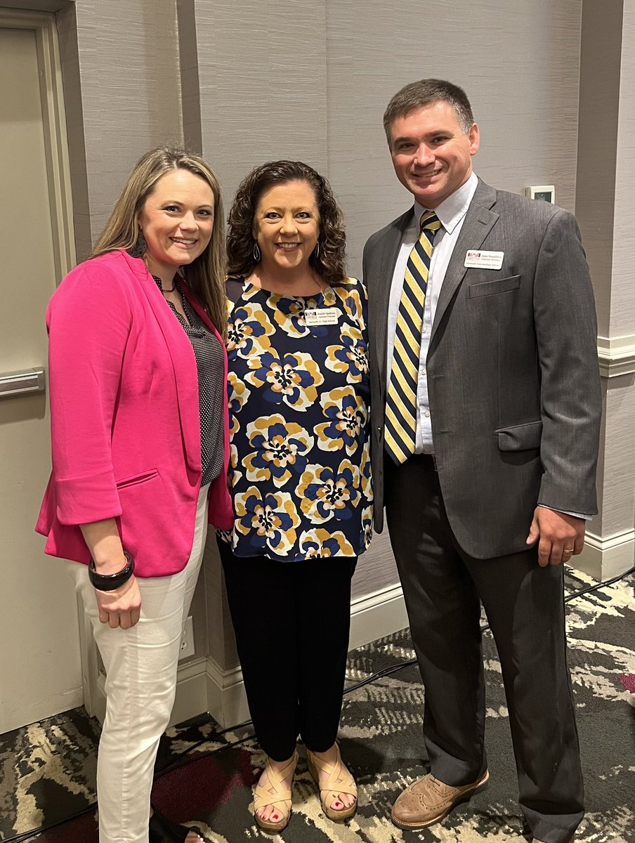 Grateful for the opportunity to connect with mentors and colleagues that challenge and encourage effective leadership.  <a href="/demondgarth/">Demond Garth (Ø,G)</a> <a href="/HembreeJ/">Jake Hembree</a> <a href="/jennlynn70/">Jennifer Skinner Sparkman, Ed.S., NBCT</a>